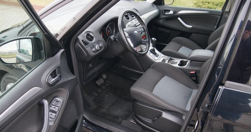 Ford S-Max cena 31777 przebieg: 173700, rok produkcji 2010 z Gniezno małe 497